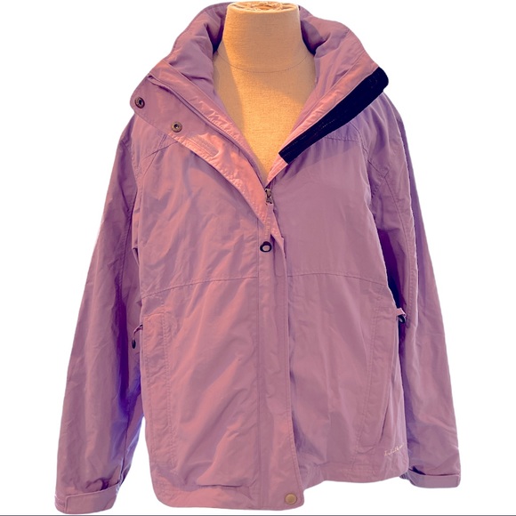 Vintage L.L. Bean Winter Jacket w/ a Hood & Pockets; in Excellent Condition! - Picture 7 of 11